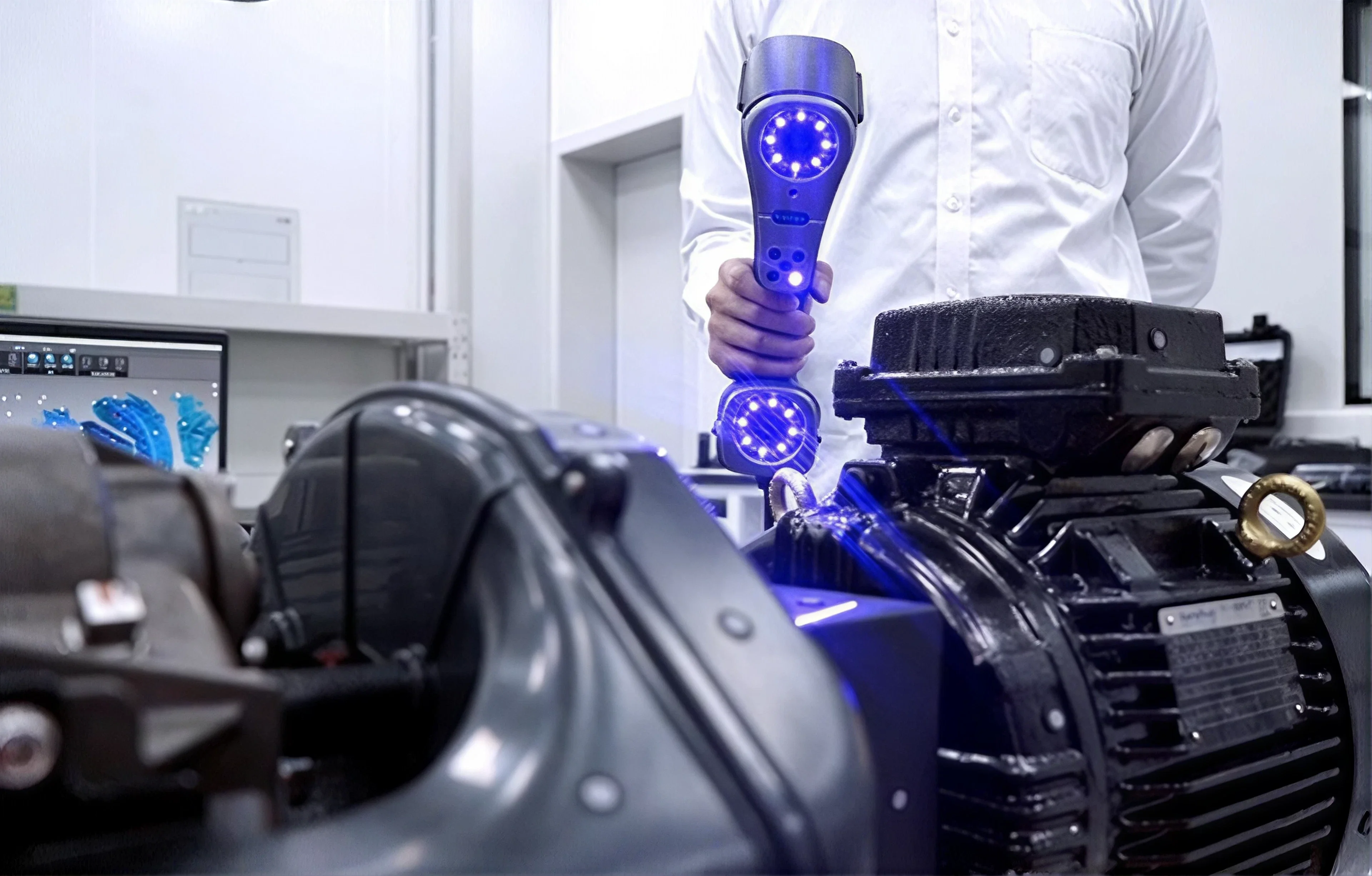 SCANOLOGY scanner in use